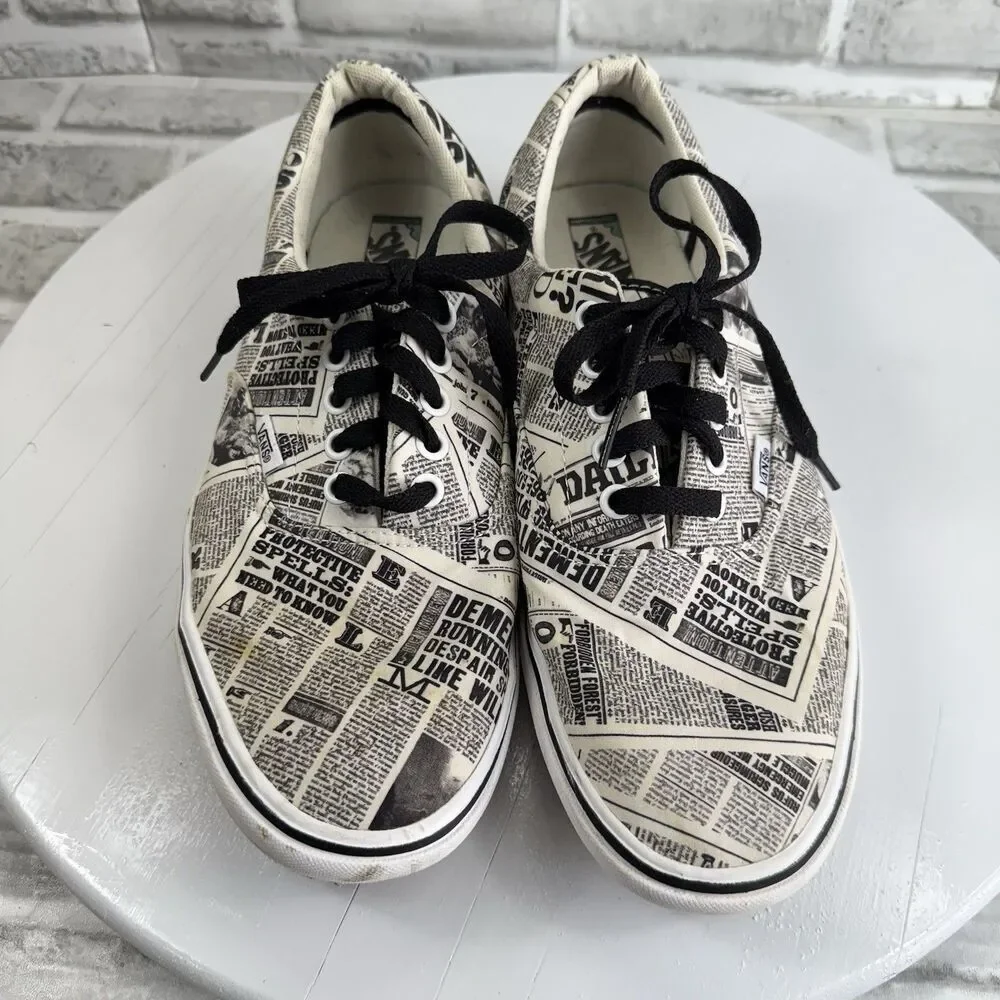 VANS x Harry Potter Comfycush Era Daily Prophet Men's 9.5 Skate Shoes